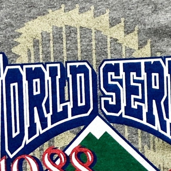 Mitchell & Ness, T Shirt, 1988, World Series Champions, LA Dodgers Size S, NEW - Picture 7 of 7